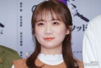 秋元真夏、真紅ノースリドレスで美スタイル際立つ「スタイル良すぎる」「女神」と絶賛の声