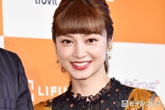 4児の母・平愛梨、子どもたちへのメッセージつきオムライス5つに反響「それぞれ違っててすごい」「車のお皿可愛い」