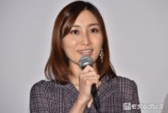 しみけんと“事実婚解消”はあちゅう、長男小学校入学式の家族3ショットに反響「素敵すぎる」「息子さん大きくなった」