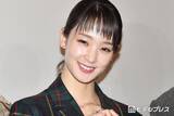 「剛力彩芽、姪っ子との仲良しショット公開「可愛いが渋滞してる」「幸せそうな笑顔が最高」と反響」の画像1