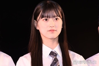 AKB48メンバー、美脚際立つ膝丈ドレス衣装姿公開「お人形さんみたい」「キラキラアイドルオーラが半端ない」とファン歓喜