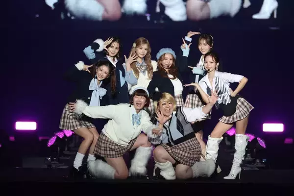 謎の美女グループ「CHANCE GALs」人気芸人と楽曲披露 会場沸く【TGCしずおか2026】