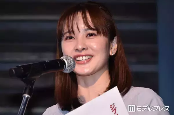 日テレ河出奈都美アナ、初音ミクコスプレに絶賛の声「クオリティ高すぎ」「アイテム自作なのすごすぎる」