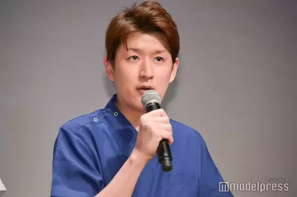 林修氏モノマネ話題・むらせ、結婚発表「いつするか？から、いや今でしょ」直筆コメント＆お相手との2ショット公開