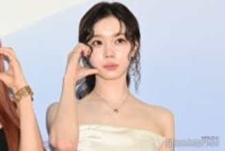 aespaウィンター、スタイル際立つキャミボディスーツ姿公開「着こなせるのすごい」「斬新でおしゃれ」の声