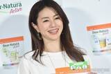 「井川遥、色白美脚堂々披露 美麗ショットに「息をのむ美しさ」「女神降臨」の声」の画像1