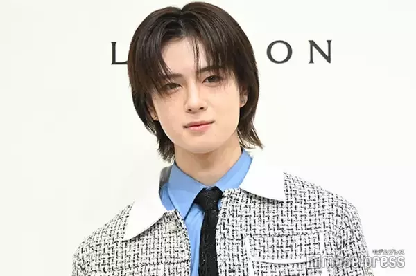 INI佐野雄大、人気アイドルとのクリスマスディズニー満喫ショット公開「ビジュ良すぎる」「可愛すぎるコンビ」と反響