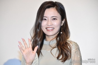 小島瑠璃子、2歳息子とカウンター寿司へ 密着ショットに「お子さんの髪色綺麗」「可愛い親子」と反響