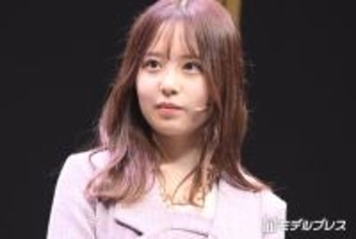 乃木坂46佐藤璃果、デコルテ輝く卒業ドレス姿披露「プリンセスみたい」「シルエット綺麗」と反響