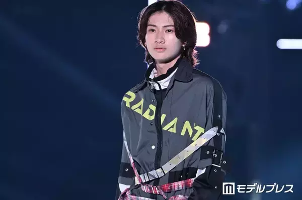 市村正親の長男・市村優汰、母・篠原涼子の誕生日祝福で両親2ショット公開「仲良しでほっこり」「いい関係なのが伝わってくる」