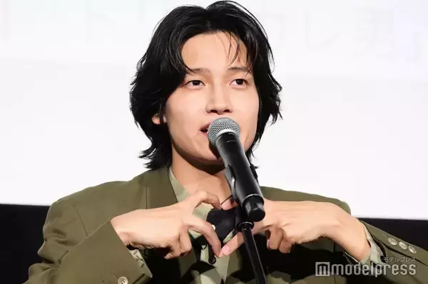 Aぇ! group佐野晶哉、祖母からの“100点のコメント”明かす 上映会後に家族と合流も「1バレもせず」【トリツカレ男】