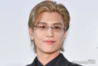 三代目JSB岩田剛典、舞台挨拶でジョーク連発 同時通訳で英語化され「恥ずかしい」【金髪】