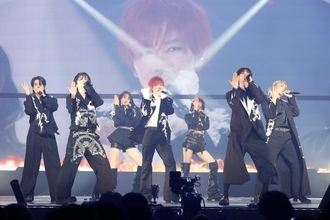 GENIC、念願の日本武道館ライブでグループの“今”詰め込む 過去最大規模ホールツアーも発表【セットリストあり】