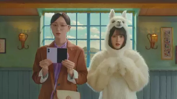 ＝LOVE佐々木舞香、アルパカ役で白戸家のお父さんと初対面 大谷映美里＆野口衣織は「ソフトバンク」CM初出演