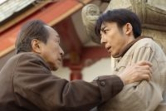 【リボーン ～最後のヒーロー～ 第1話】“カリスマIT社長”根尾光誠（高橋一生）、瓜二つの別人・野本英人に転生