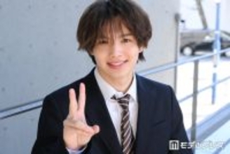 「今日好き」今井暖大（はると）妹顔出しのモノクロ写真公開「じゃれ合ってるの可愛い」「そっくりきょうだい」と反響