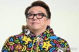 「Snow Man向井康二「SAKAMOTO DAYS」撮影現場に来訪「めめこじたまらん」「差し入れの気遣い流石」福田雄一監督が3ショット公開」の画像1