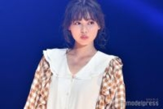 「王様のブランチ」美人リポーター、ミニワンピ姿で抜群スタイル披露「セクシーでキュート」「息を呑む美しさ」の声