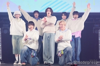 「DREAM STAGE」ボーイズグループ・NAZE＆TORINNER、迫力パフォーマンスで会場熱狂 岩瀬洋二ら韓国語披露も【DREAM STAGE】