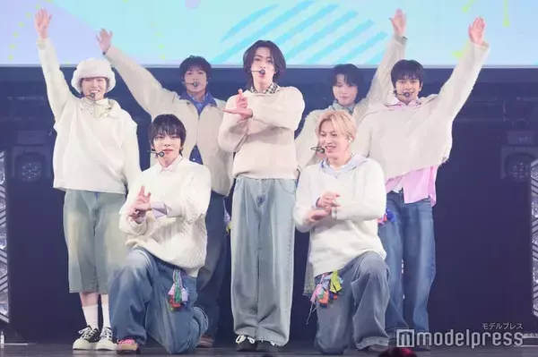 「DREAM STAGE」ボーイズグループ・NAZE＆TORINNER、迫力パフォーマンスで会場熱狂 岩瀬洋二ら韓国語披露も【DREAM STAGE】