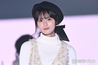 乃木坂46遠藤さくら、黒ベレー帽×大きなリボンがアクセント「お人形さんみたい」「似合いすぎ」と絶賛の声【TGC2026A/W】
