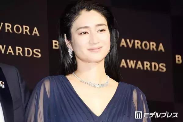 小雪、撮影終わりのすっぴん＆リアルな私服ショット公開「圧倒的な透明感」「このまま雑誌に載ってそう」と絶賛の声