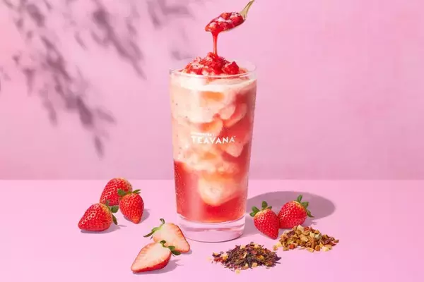 スタバ新作「ストロベリー ＆ ダブル ティー フローズン」3月9日登場 2種類のティーが主役