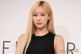 aespaジゼル「jimoto」日本満喫ショット公開 黒スキニー姿に「隠せないオーラ」「遭遇したい」と反響