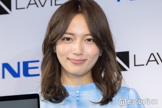 川口春奈、華やかウエディングドレス姿公開「リアルプリンセス」「綺麗すぎてうっとり」と絶賛の声