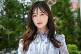 「福原遥、美脚透けるショットに熱視線「大人の魅力全開」「上品なセクシーさ」」の画像1