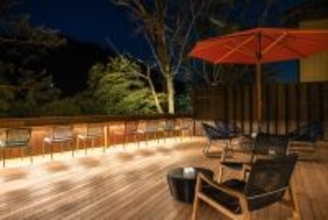 箱根湯本に新ホテル「HOTEL nehako」貸切風呂＆ドリンク飲み放題、A5和牛ディナーを満喫