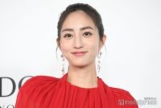 堀田茜、真っ赤なミニ丈ドレスで圧巻の脚線美披露 “基礎力”を大事だと感じる瞬間語る「海外ロケとかも年々…」【ULTIMUNE with LISA POP UP EVENT】