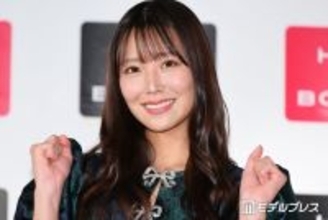 元NMB48白間美瑠、胸元ざっくりミニ丈ノースリ姿＆水着姿公開 ベトナム旅行ショットにファン歓喜「セクシーすぎる」「服どうなってるの？」