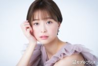 渡邊渚、ノースリセットアップで美ウエストチラリ「可愛いとセクシーが同居」「赤が似合う」と反響