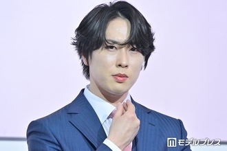 Snow Man宮舘涼太、現場に突然サプライズ登場したメンバー告白「心がほっこりしました」連ドラ初主演決定でもらった置き手紙の内容とは 【ターミネーターと恋しちゃったら】