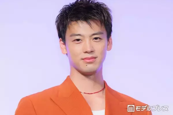 竹内涼真、プライベートで感じた「あんたが」勝男役の影響「文句を言ったりしないので」夏帆と贈賞式登壇【第63回ギャラクシー賞】