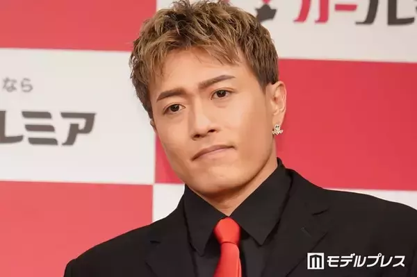 GENERATIONS中務裕太、鍛え抜かれた圧巻の肉体美公開「彫刻みたい」「完璧な逆三角形」と反響