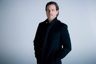 ジョナサン・ノーラン監督「フォールアウト」制作で影響を受けた日本映画と子供の存在 「まるで縁が一周して戻ってきたかのよう」【インタビュー】