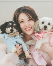 松村沙友理、結婚・第1子妊娠を発表「引き続き私らしくさゆりんご全開で」ドレス姿も披露【全文】