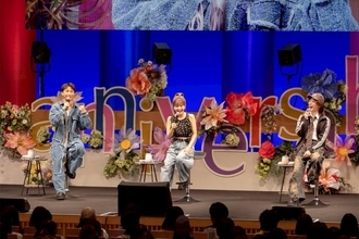 AAA、5年ぶりイベント開催 宇野実彩子・與真司郎・末吉秀太が客席降臨で歌唱 20年の感謝…今後に意気込みも「未来の約束をどんどんしていけたら」【ファンミレポ】