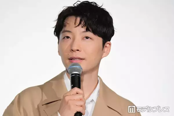 星野源、印象ガラリなヒゲショット公開「ワイルドでかっこいい」「一瞬誰かと」と話題