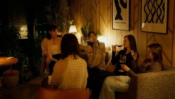 「ラブ トランジット」シーズン3 女子会で激震走る、突然のピリオド宣言に号泣【第4話～第6話ネタバレあり】