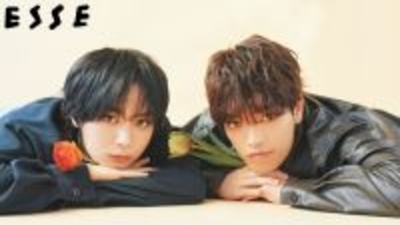 なにわ男子・大西流星＆timelesz原嘉孝、メンカラ花携えたショット 2人の暮らしに迫るインタビューも