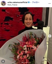 中村江里子アナ、25年愛用のワンショルブラウス＆ショーパン全身コーデ披露「大人の魅力」「脚の長さに驚愕」と絶賛の声