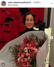 中村江里子アナ、25年愛用のワンショルブラウス＆ショーパン全身コーデ披露「大人の魅力」「脚の長さに驚愕」と絶賛の声