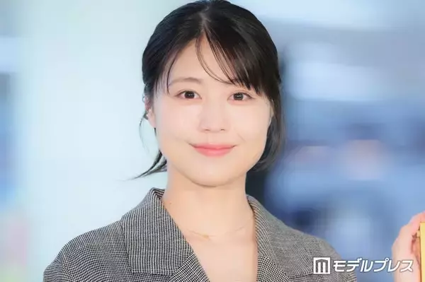 有村架純、羽田空港の税関エリアに登場 映画史上初のコラボイベントに喜び「結構パンチの効いたキャッチコピーで（笑）」