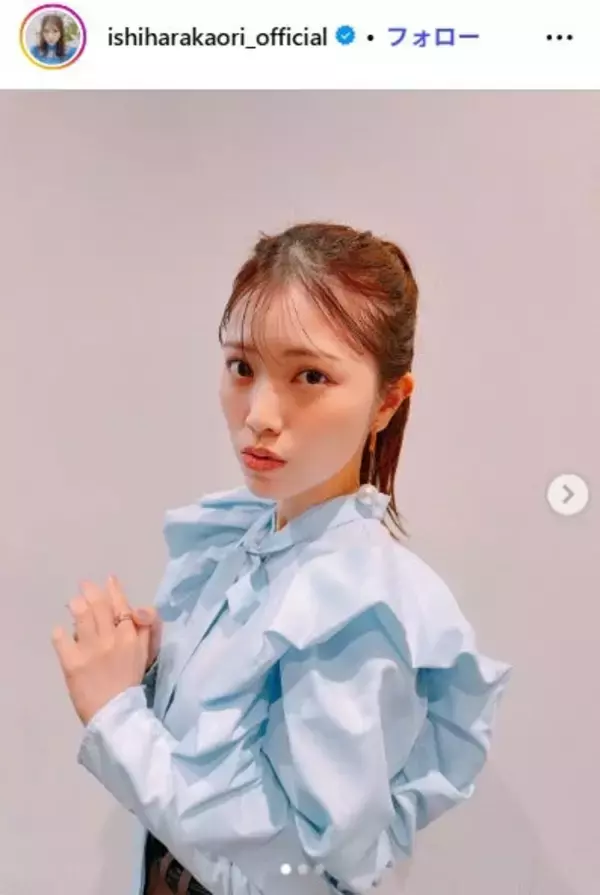 美人声優、美脚＆美ウエスト際立つシースルースカート姿に視線集中「脚長い」「理想のスタイル」