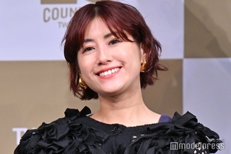 IMALU、キャミインナー×シースルー衣装姿披露「色っぽい」「ミステリアスな美女」と反響