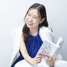 ＜「読んだのに変われない」から抜け出す＞あつみゆりか氏が提唱する「完コピ読書術」とは？