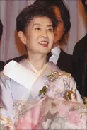 根強い 仮面夫婦 説 不倫報道の山口智子と夫 唐沢寿明の本当の仲とは 12年11月16日 エキサイトニュース